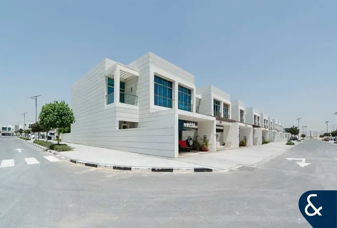 141899310 - Property Image 2
