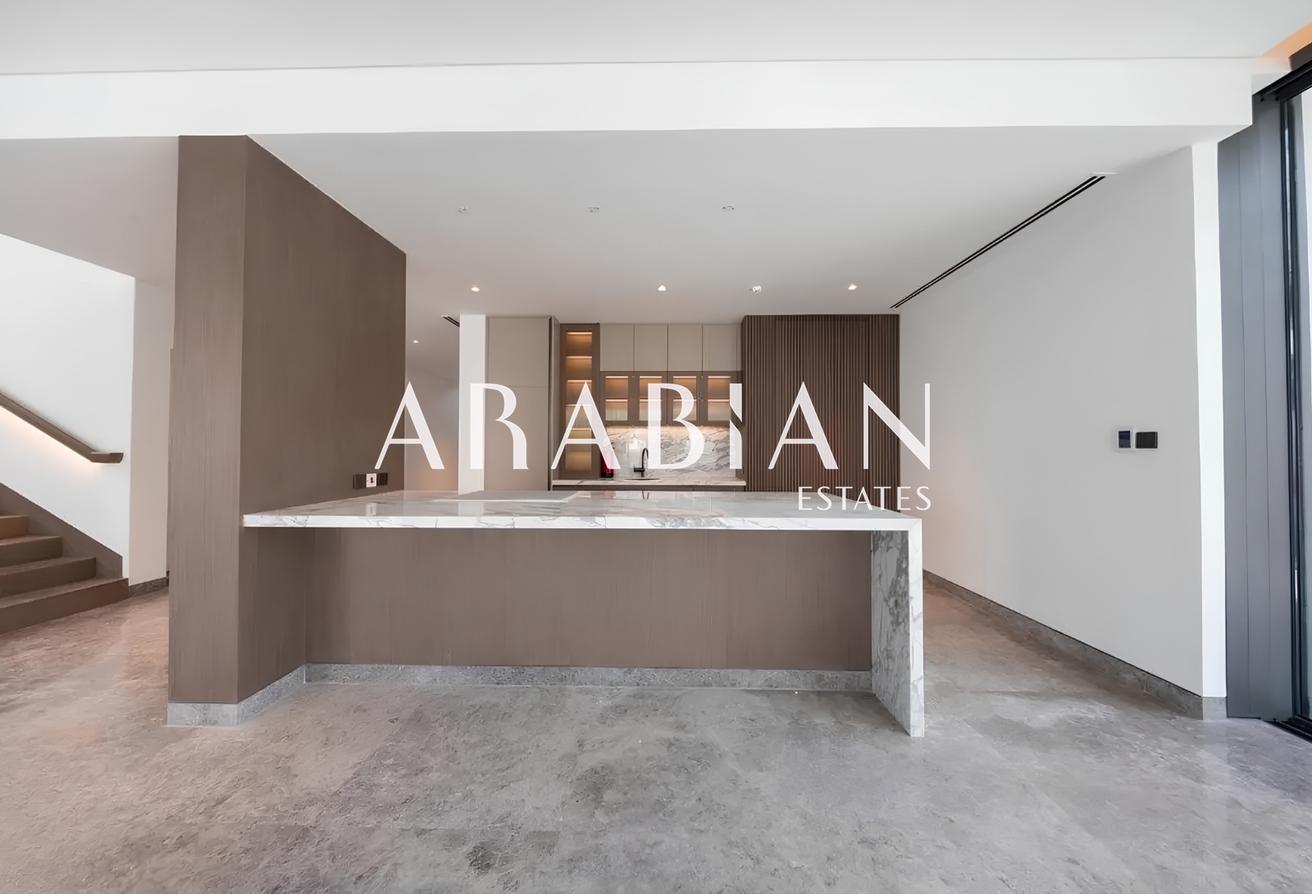Corner Unit | Largest Plot | Vacant Soon photo 3