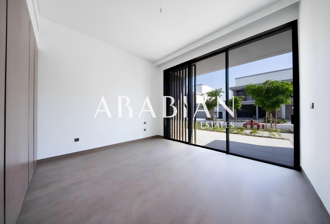 Corner Unit | Largest Plot | Vacant Soon photo 12