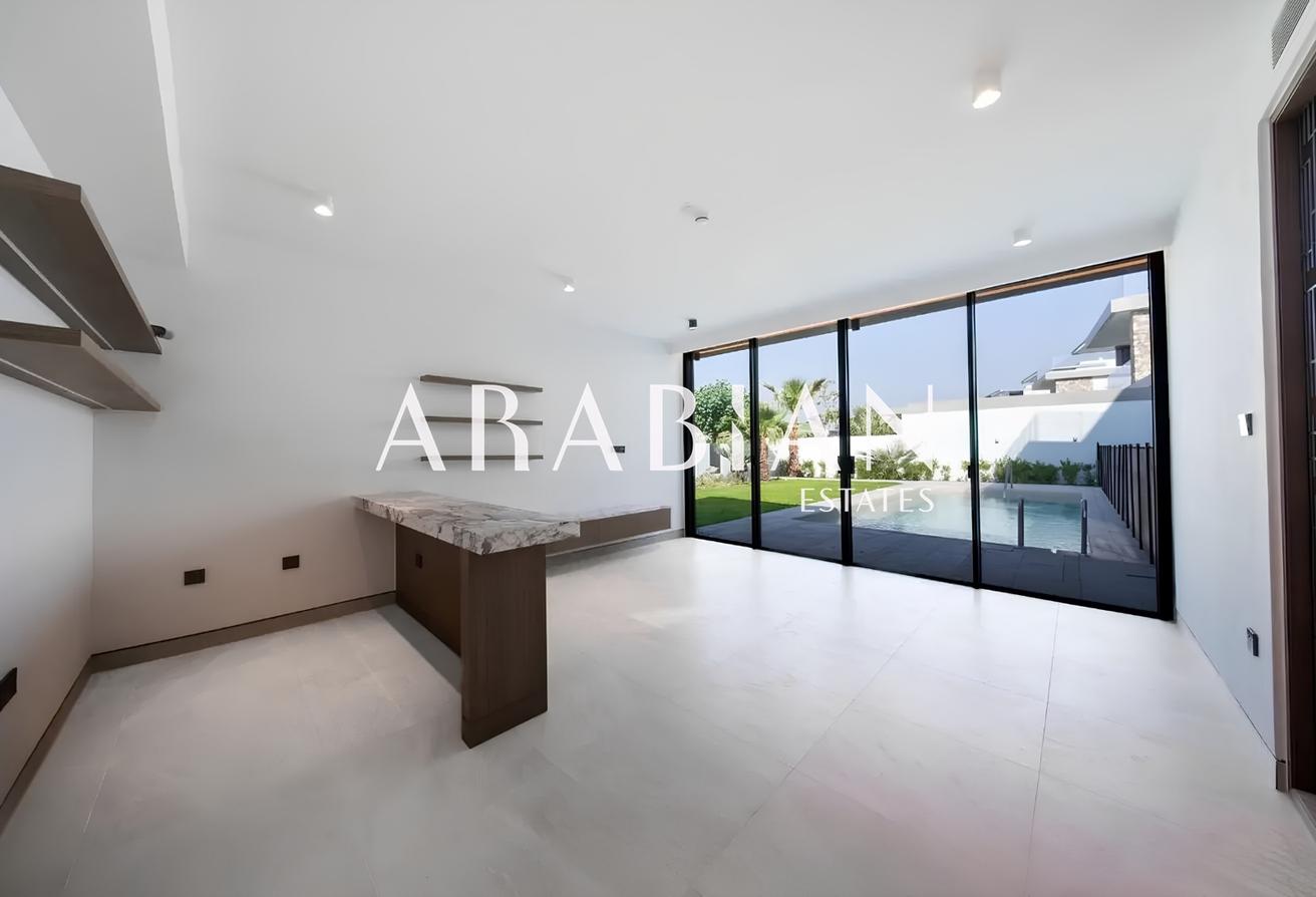 Corner Unit | Largest Plot | Vacant Soon photo 7
