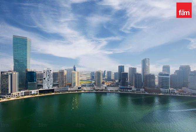 Exclusive | High Floor | Corner Unit | Canal View