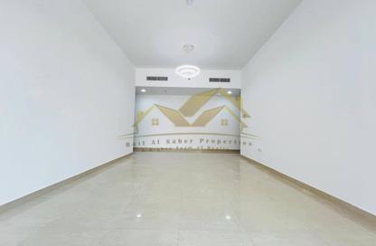 Apartment - 2 Bedrooms - 3 Bathrooms for rent in Jumeirah Garden City - Al Satwa - Dubai