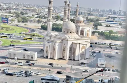 شقة - 2 غرف نوم - 3 حمامات للايجار في شارع التعاون - التعاون - الشارقة