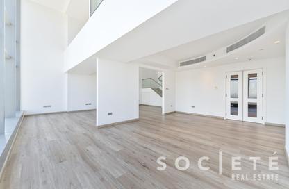 Apartment - 3 Bedrooms - 4 Bathrooms for sale in Jumeirah Living - World Trade Centre Residence - World Trade Center - Dubai