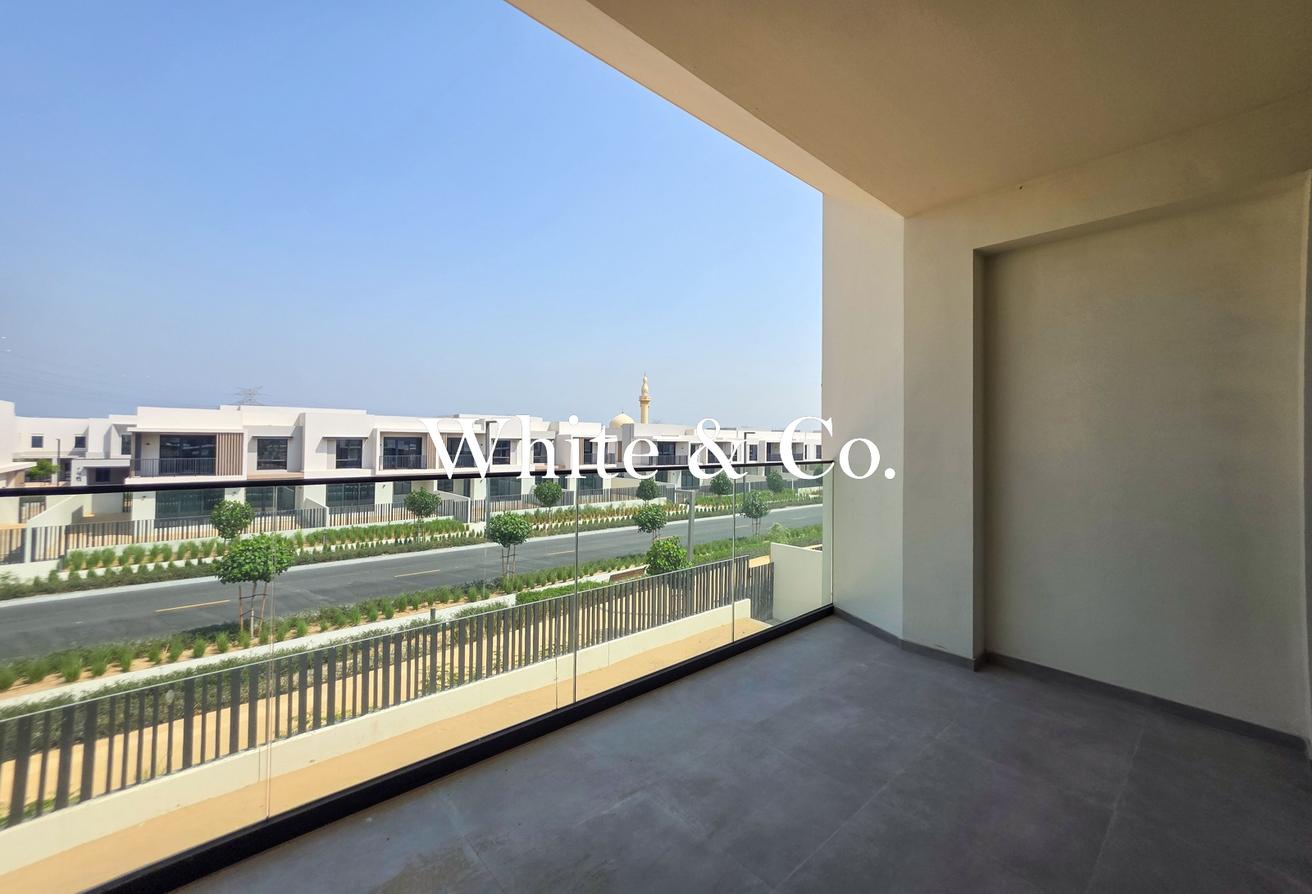 Luxury | Type G1 | Brand New | Huge Plot photo 10
