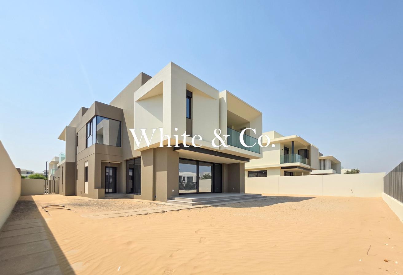 Luxury | Type G1 | Brand New | Huge Plot photo 3