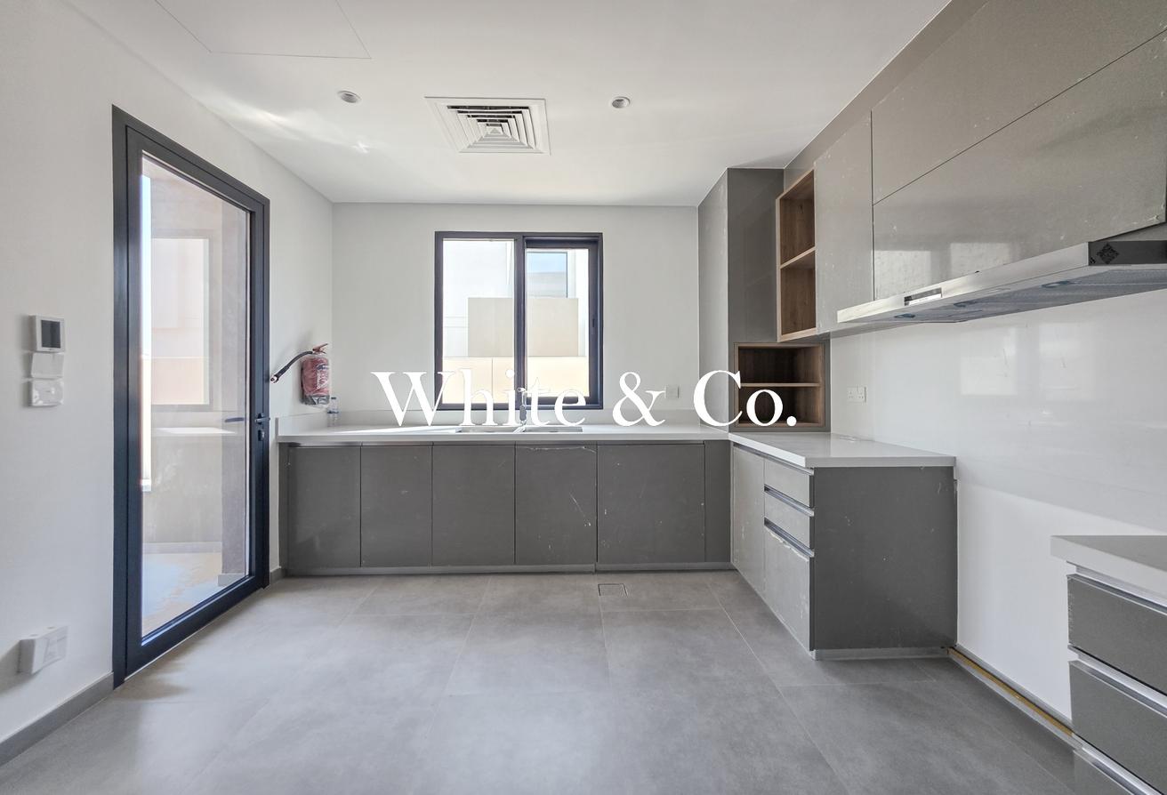 Luxury | Type G1 | Brand New | Huge Plot photo 8