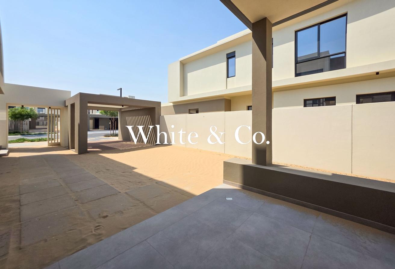 Luxury | Type G1 | Brand New | Huge Plot photo 4