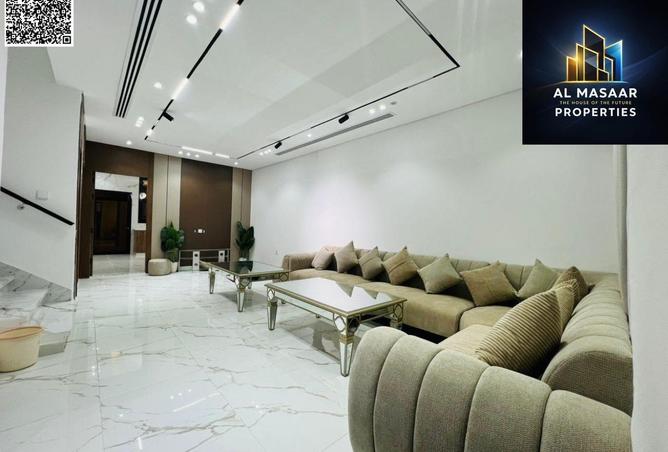 83236205 - Property Image 2