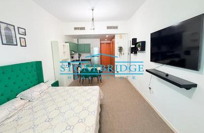 Apartment - Studio - 1 Bathroom for rent in Lago Vista B - Lago Vista - Dubai Production City (IMPZ) - Dubai