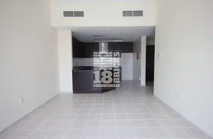 Apartment - 1 Bedroom - 2 Bathrooms for sale in Contemporary Cluster - Discovery Gardens - Dubai