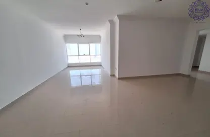 Apartment - 3 Bedrooms - 3 Bathrooms for rent in New Al Taawun Road - Al Taawun - Sharjah
