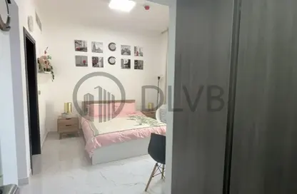 Apartment - 1 Bathroom for rent in Time 1 - Dubai Land Residence Complex - Dubai