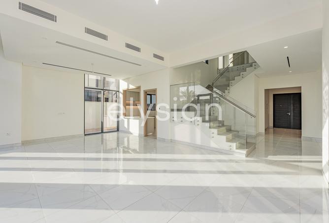 16043100 - Property Image 3