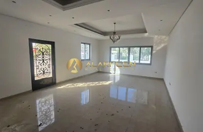 Villa - 4 Bedrooms - 6 Bathrooms for rent in Al Barsha South 4 - Al Barsha South - Al Barsha - Dubai