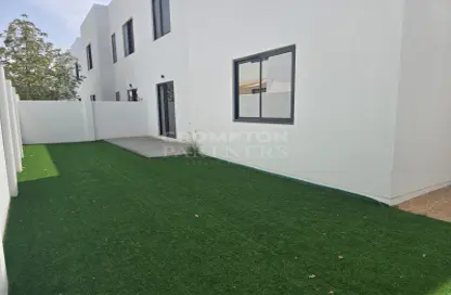 Apartment - 2 Bedrooms - 2 Bathrooms for sale in Al Ghadeer 2 - Al Ghadeer - Abu Dhabi