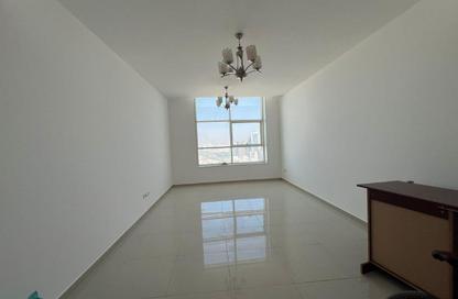 Apartment - 2 Bedrooms - 3 Bathrooms for rent in Al Khan Corniche - Al Khan - Sharjah