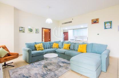 Apartment - 1 Bedroom - 2 Bathrooms for rent in Rimal 3 - Rimal - Jumeirah Beach Residence - Dubai