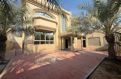 فيلا - 4 غرف نوم - 4 حمامات للايجار في فلل الجميرا 1 - جميرا 1 - جميرا - دبي