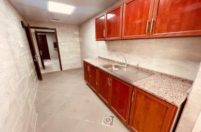 Apartment - 2 - 2 for rent in Electra Street - Abu Dhabi