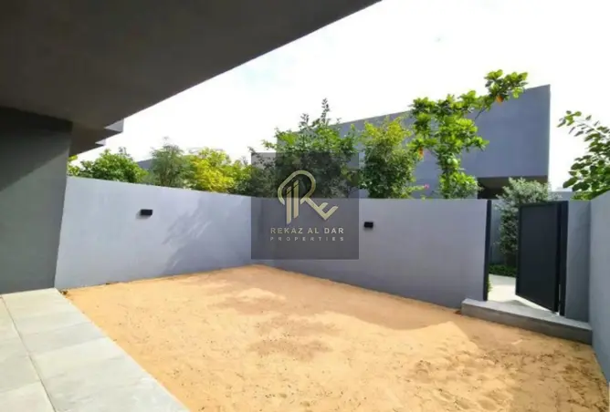 155077801 - Property Image 3