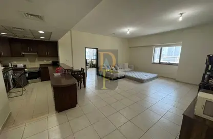 Apartment - 1 Bathroom for rent in Executive Tower B - Executive Towers - Business Bay - Dubai