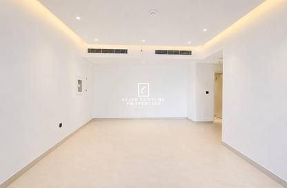 Apartment - 2 Bedrooms - 2 Bathrooms for rent in Aras Heights - Majan - Dubai