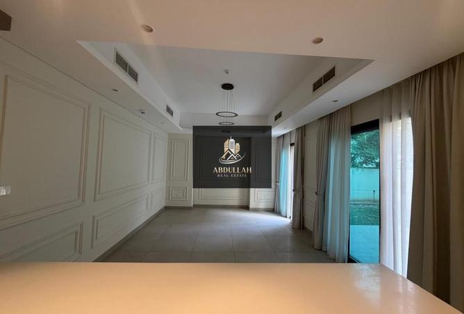 71128074 - Property Image 2