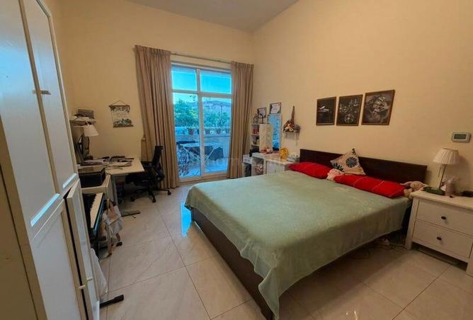 104242812 - Property Image 2