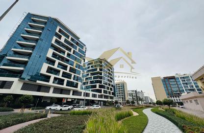 Apartment - 2 Bedrooms - 3 Bathrooms for rent in Jumeirah Garden City - Al Satwa - Dubai