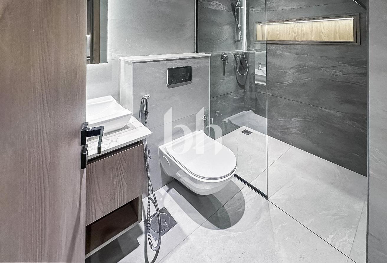 Unfurnished | Flexible Payment | Vacant photo 8