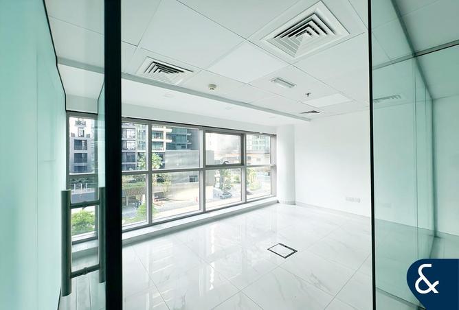 83216165 - Property Image 3