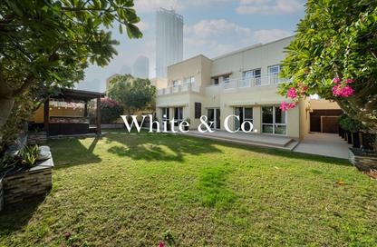 Villa - 5 Bedrooms - 5 Bathrooms for rent in Meadows 2 - Meadows - Dubai