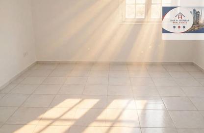 Apartment - 3 - 4 for rent in Blue Tower - Al Majaz 3 - Al Majaz - Sharjah