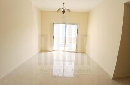Apartment - 2 Bedrooms - 2 Bathrooms for rent in Fire Station Road - Muwaileh - Sharjah