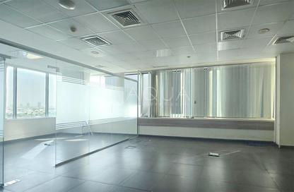 Office Space - Studio for rent in Capital Golden Tower - Business Bay - Dubai