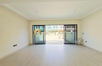 Townhouse - 3 - 3 for rent in Portofino - Damac Lagoons - Dubai