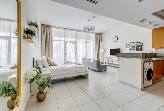 96965170 - Property Main Image