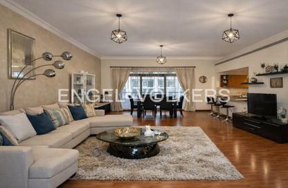 Apartment - 2 Bedrooms - 2 Bathrooms for rent in Al Ghaf 4 - Al Ghaf - Greens - Dubai