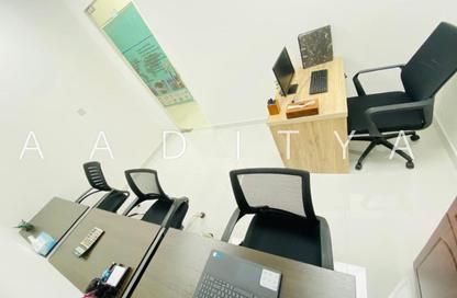 Office Space - Studio - 1 Bathroom for rent in Red Avenue - Al Garhoud - Dubai