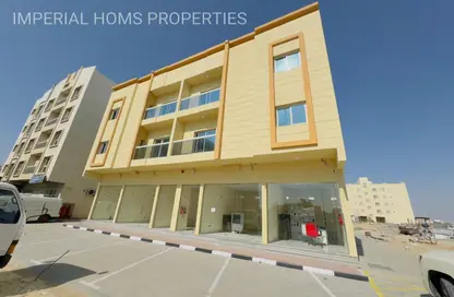 عمارة بالكامل - استوديو - 8 حمامات للبيع في الجرف الصناعية 3 - الجرف الصناعية - عجمان