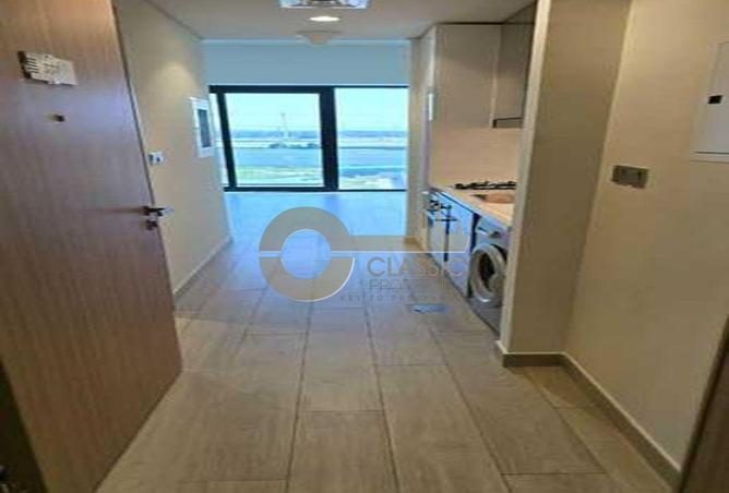 94020684 - Property Image 2