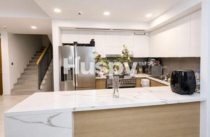 Townhouse - 3 Bedrooms - 4 Bathrooms for sale in La Rosa 2 - La Rosa - Villanova - Dubai Land - Dubai Townhouse - 3 Bedrooms - 4 Bathrooms for sale in La Rosa 2 - La Rosa - Villanova - Dubai Land - Dubai