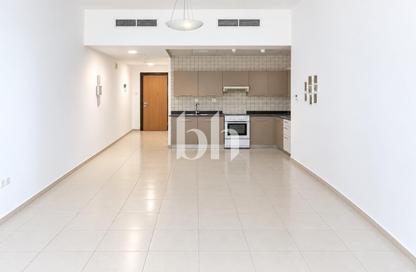 Apartment - 1 - 1 for rent in Palace Tower 2 - Palace Towers - Dubai Silicon Oasis - Dubai