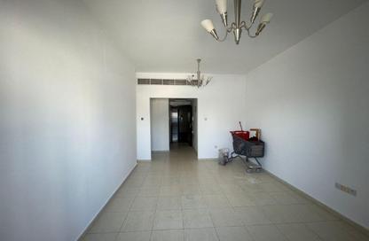 Apartment - 2 Bedrooms - 2 Bathrooms for rent in New Al Taawun Road - Al Taawun - Sharjah