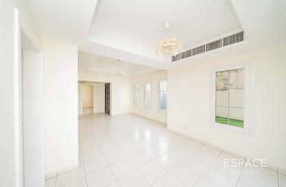 Villa - 3 Bedrooms - 3 Bathrooms for rent in Springs 8 - The Springs - Dubai