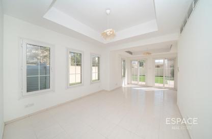 Villa - 3 Bedrooms - 3 Bathrooms for rent in Springs 8 - The Springs - Dubai Villa - 3 Bedrooms - 3 Bathrooms for rent in Springs 8 - The Springs - Dubai