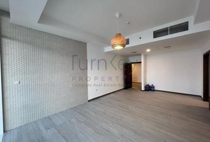 99118520 - Property Image 3