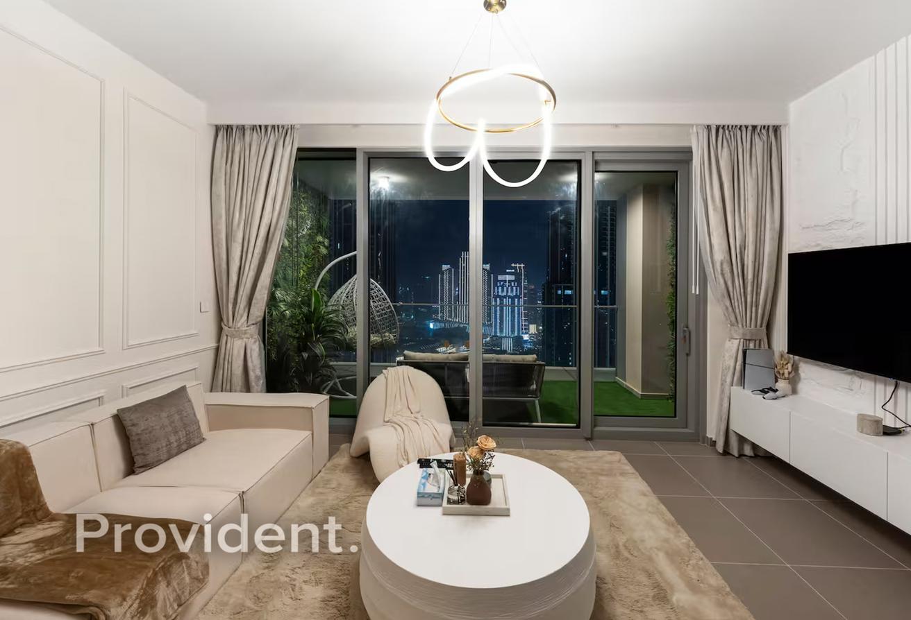 Burj and Fountain View | Majestic 3BR+Maids Room photo 10