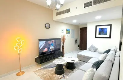 شقة - 2 غرف نوم - 2 حمامات للايجار في شارع التعاون الجديد - التعاون - الشارقة